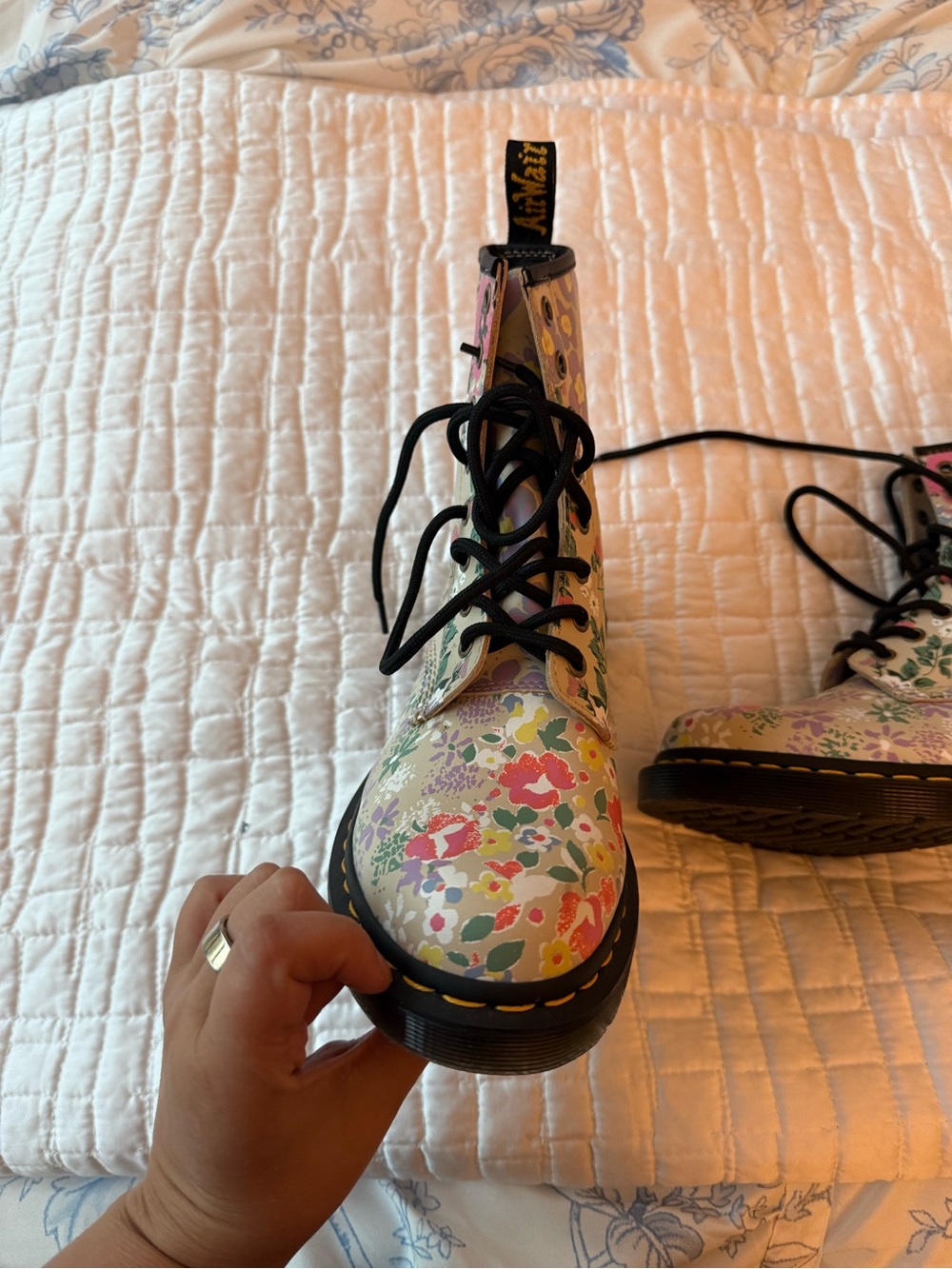 Never Been Worn Floral Lace-Up Doc Martens in Cream and Pink - Picture 2 of 9